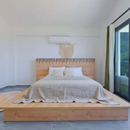 Sole Villa *